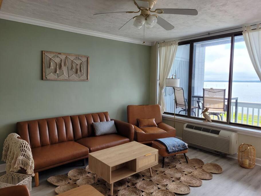 Romantic Boho Style Bayside *