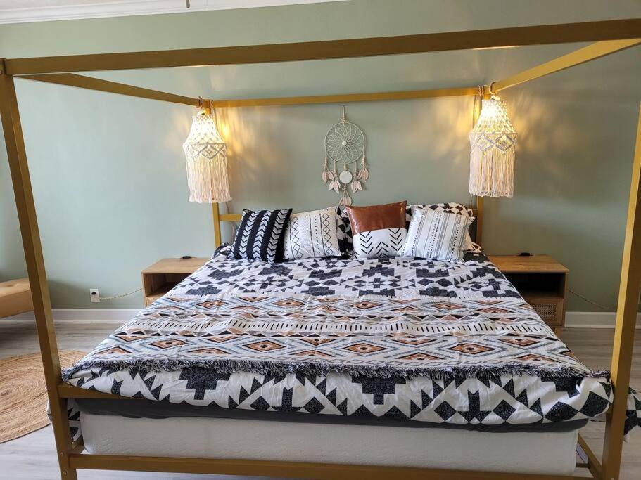 Romantic Boho Style Bayside Panacea
